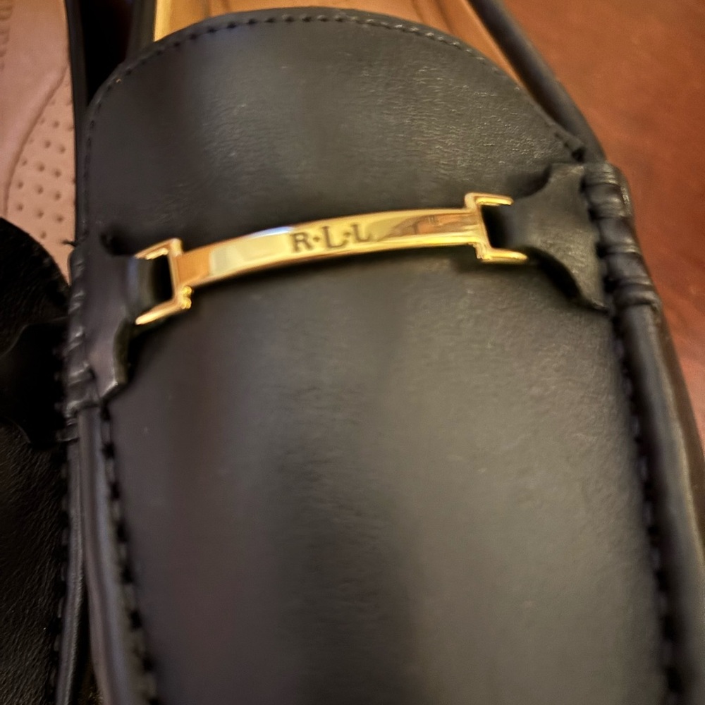 NWOB Ralph Lauren Black Leather Loafers for Women - Picture 10 of 11